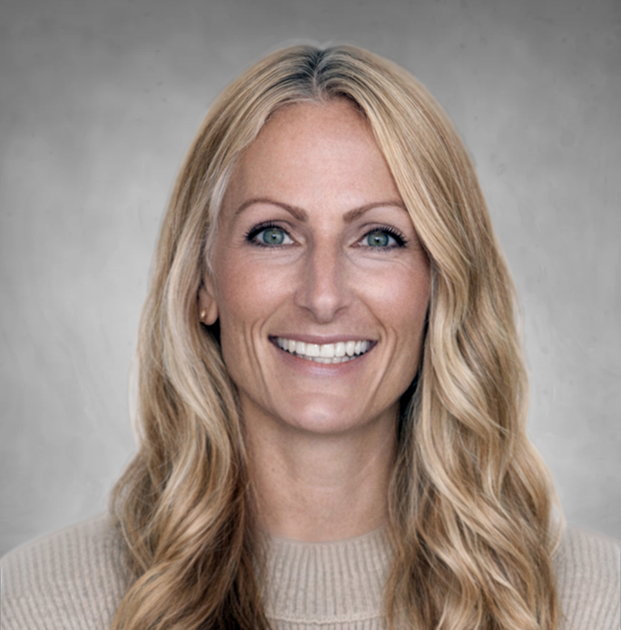 Annie Karr Headshot